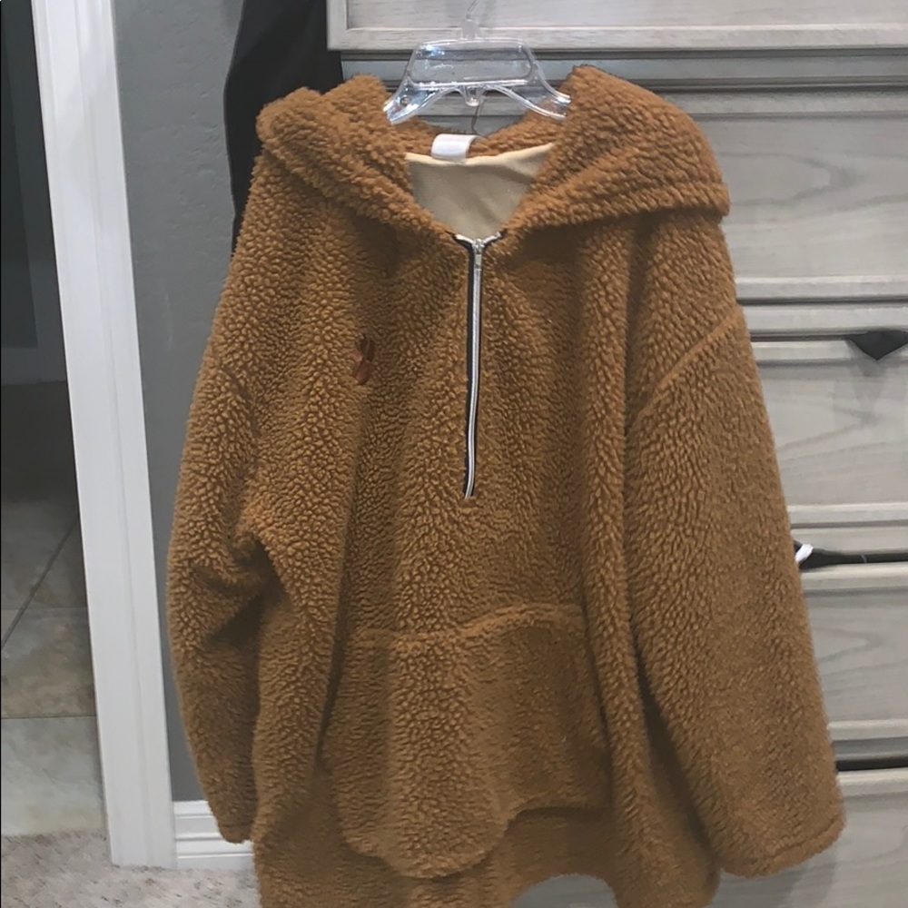 Big fluffy Sherpa hoddie
